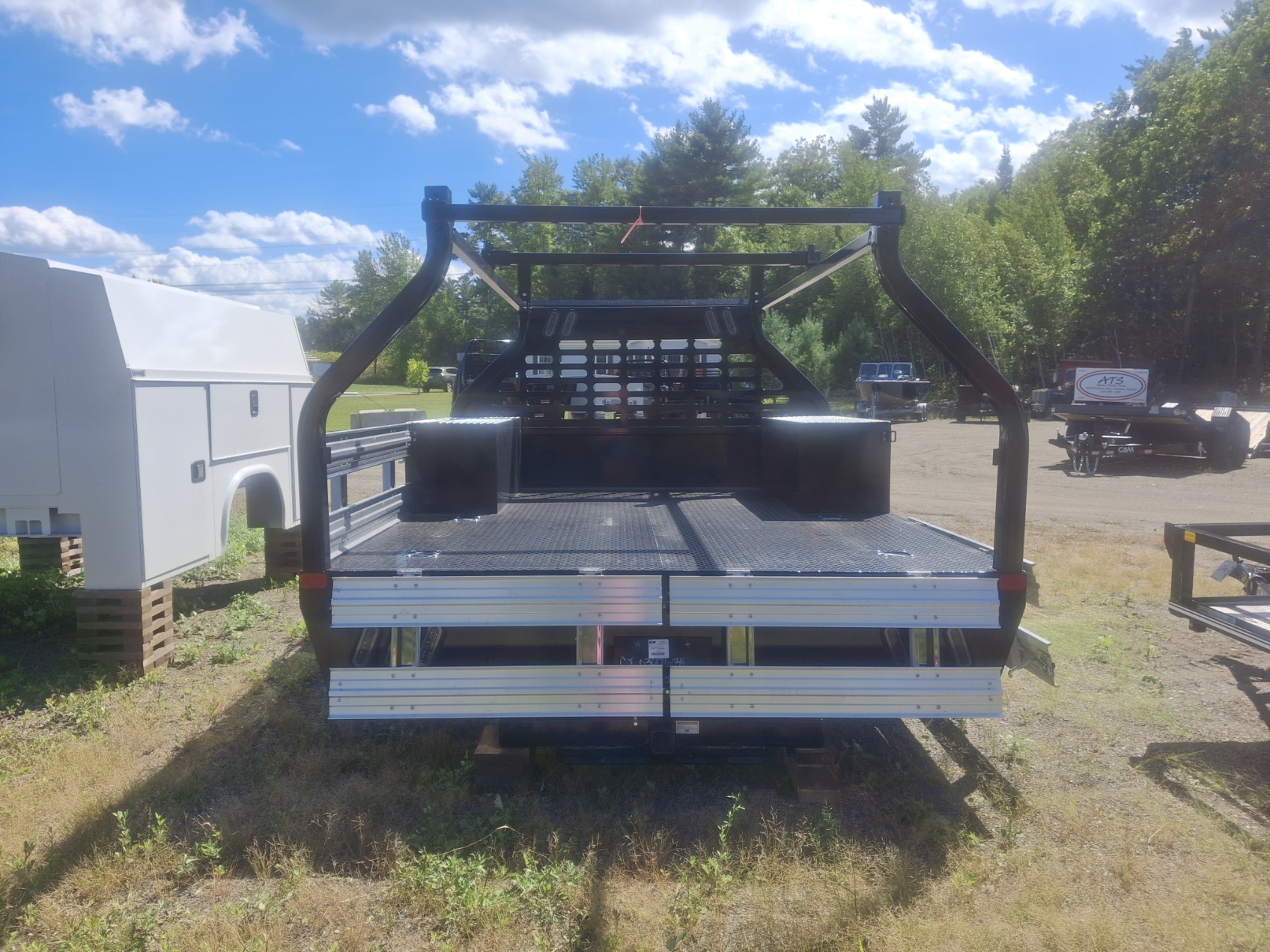 2026 CM Truck Beds CT Contractor Body Truck